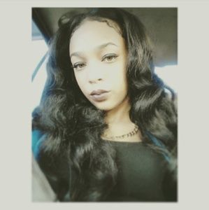 Meet your Posher, Raven